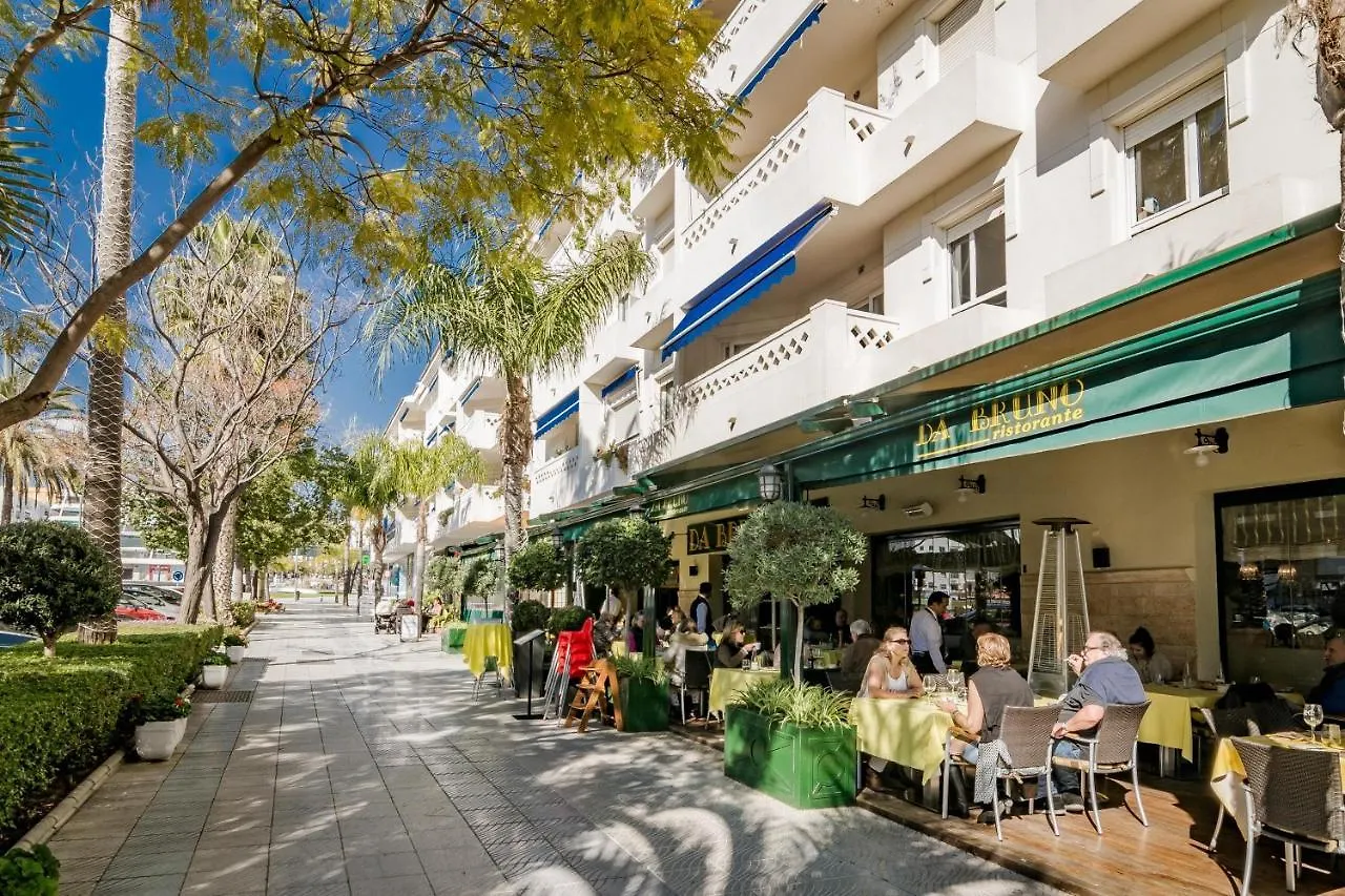 Los Jazmines Marbella Apartment
