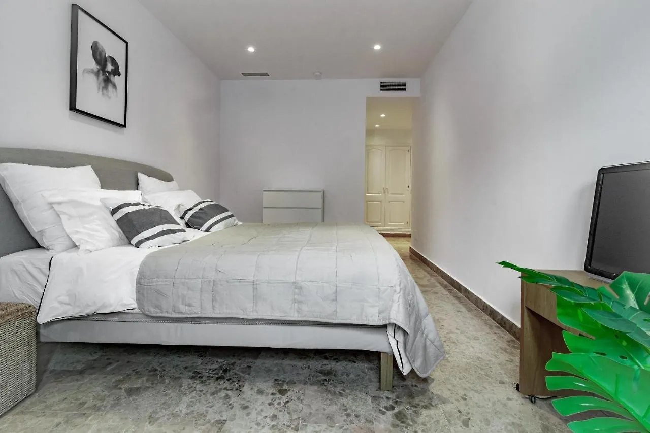 Los Jazmines Marbella Apartment